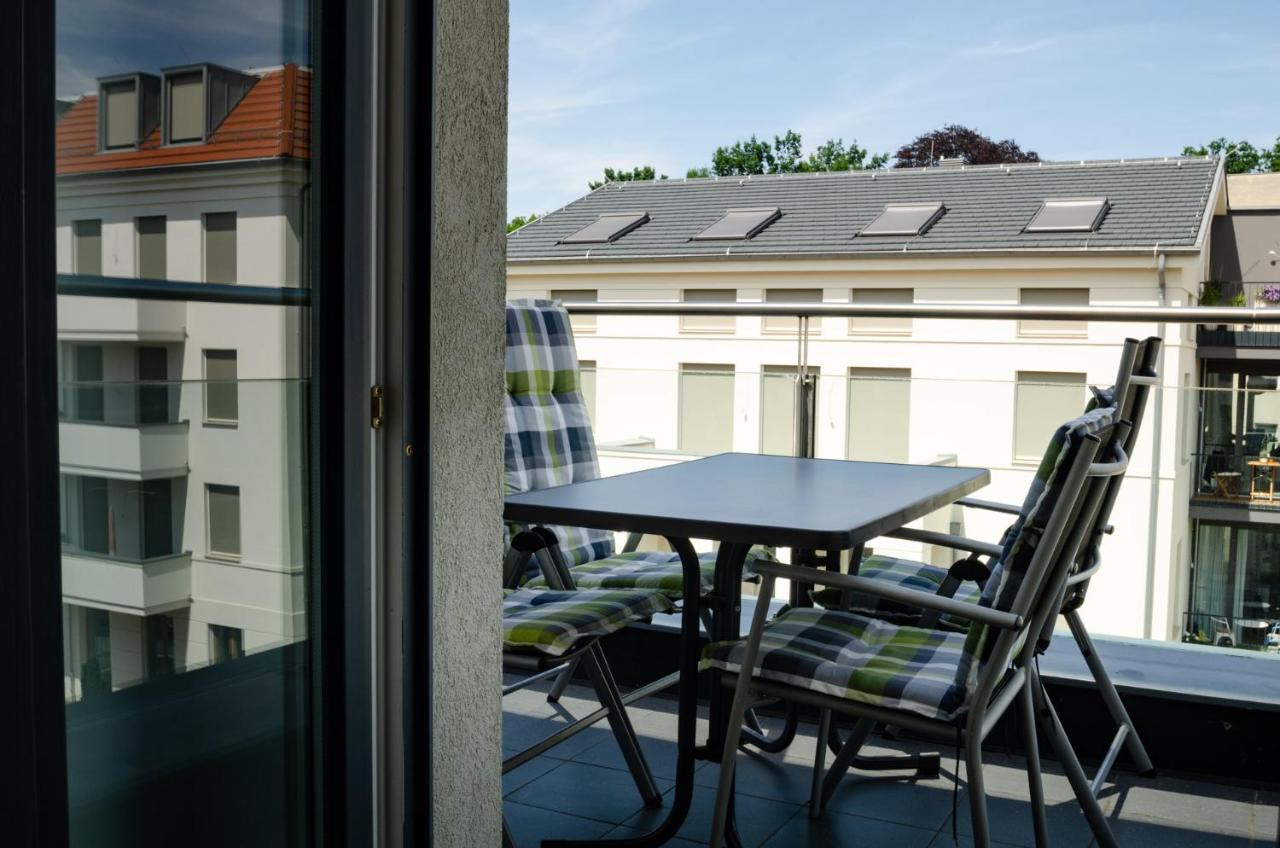 Boarding-Potsdam Aparthotel Exterior foto